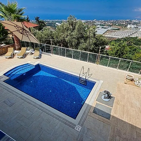 - Luxus - Pool - Whirlpool - - Kestel Villa