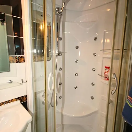 - Luxus - Pool - Whirlpool - - Kestel 酒店 阿拉尼亚
