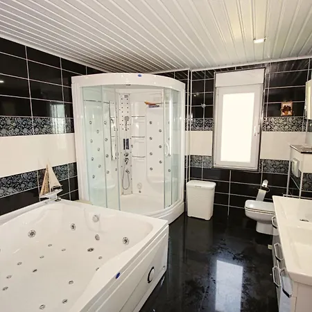 - Luxus - Pool - Whirlpool - - Kestel Alanya